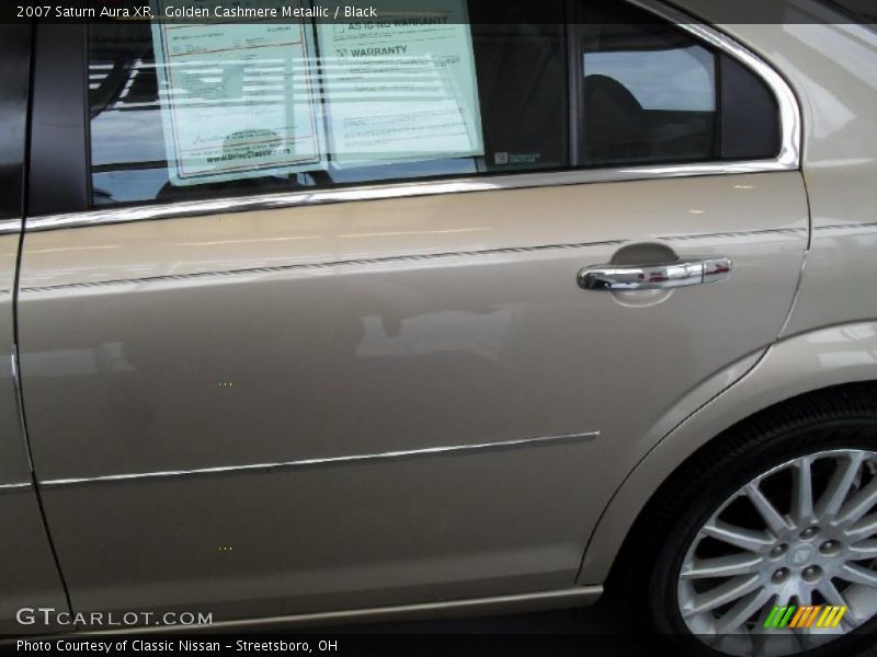 Golden Cashmere Metallic / Black 2007 Saturn Aura XR