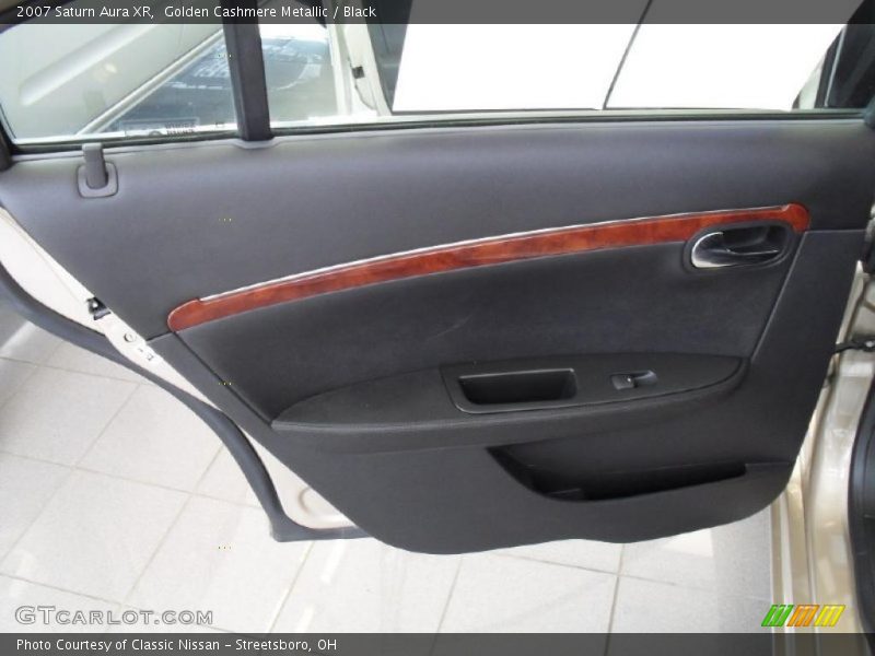 Golden Cashmere Metallic / Black 2007 Saturn Aura XR
