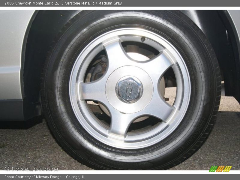 Silverstone Metallic / Medium Gray 2005 Chevrolet Monte Carlo LS