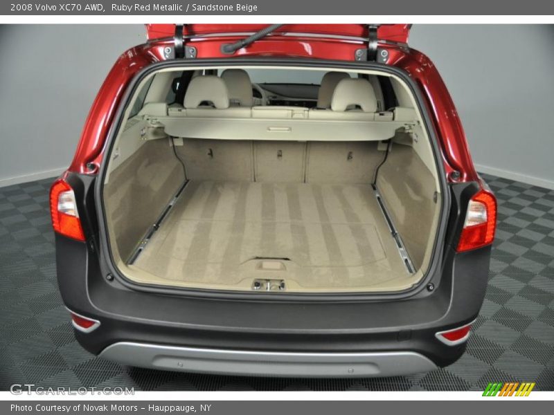 Ruby Red Metallic / Sandstone Beige 2008 Volvo XC70 AWD