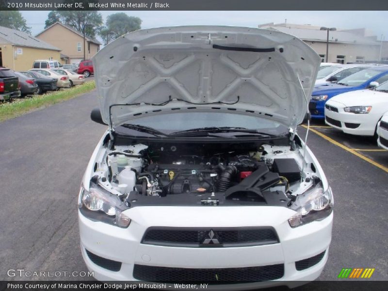 Wicked White Metallic / Black 2010 Mitsubishi Lancer DE
