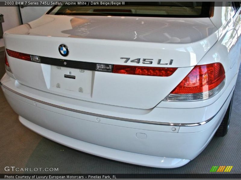 Alpine White / Dark Beige/Beige III 2003 BMW 7 Series 745Li Sedan