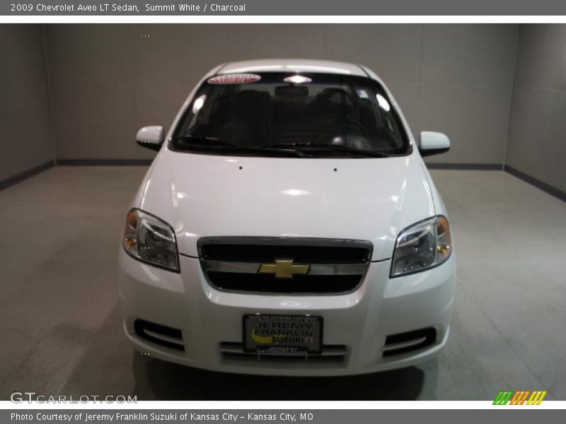 Summit White / Charcoal 2009 Chevrolet Aveo LT Sedan