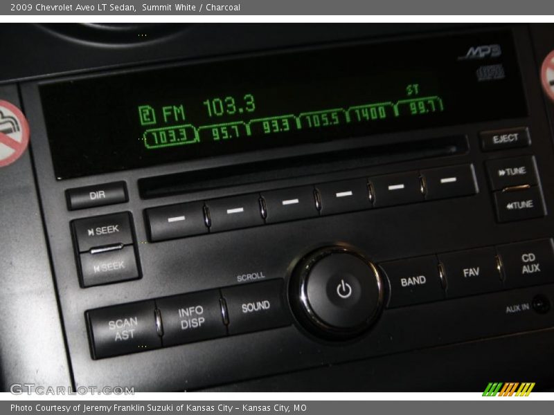 Summit White / Charcoal 2009 Chevrolet Aveo LT Sedan
