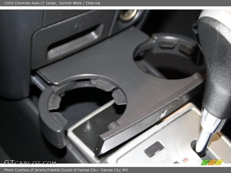 Summit White / Charcoal 2009 Chevrolet Aveo LT Sedan