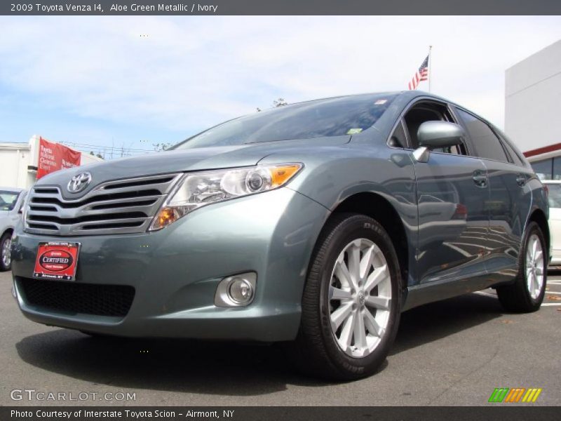 Aloe Green Metallic / Ivory 2009 Toyota Venza I4