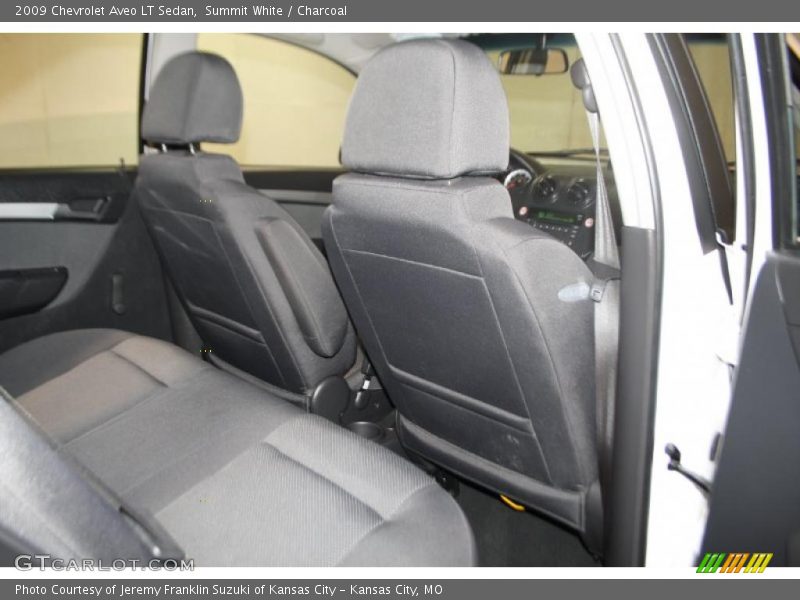 Summit White / Charcoal 2009 Chevrolet Aveo LT Sedan