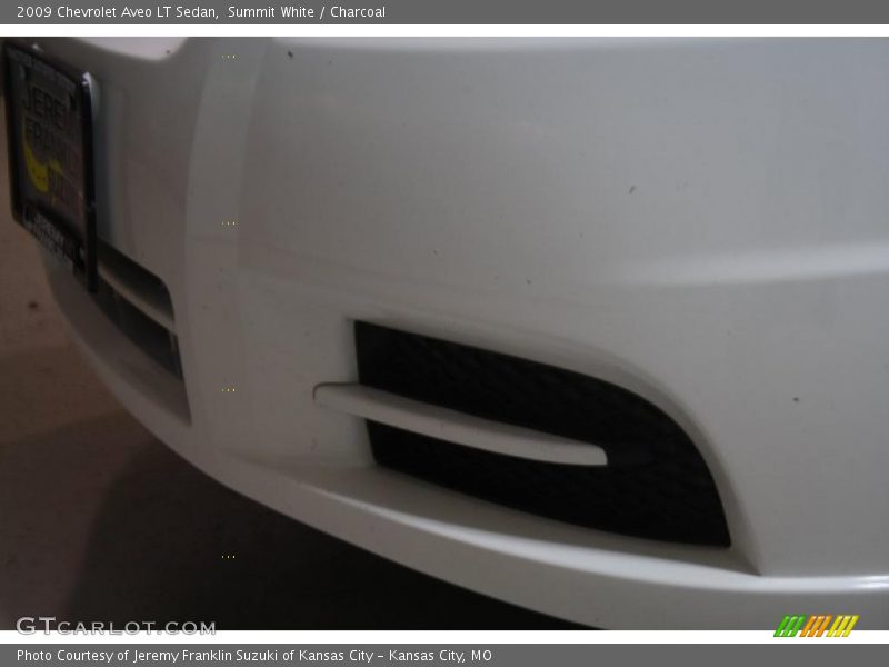 Summit White / Charcoal 2009 Chevrolet Aveo LT Sedan