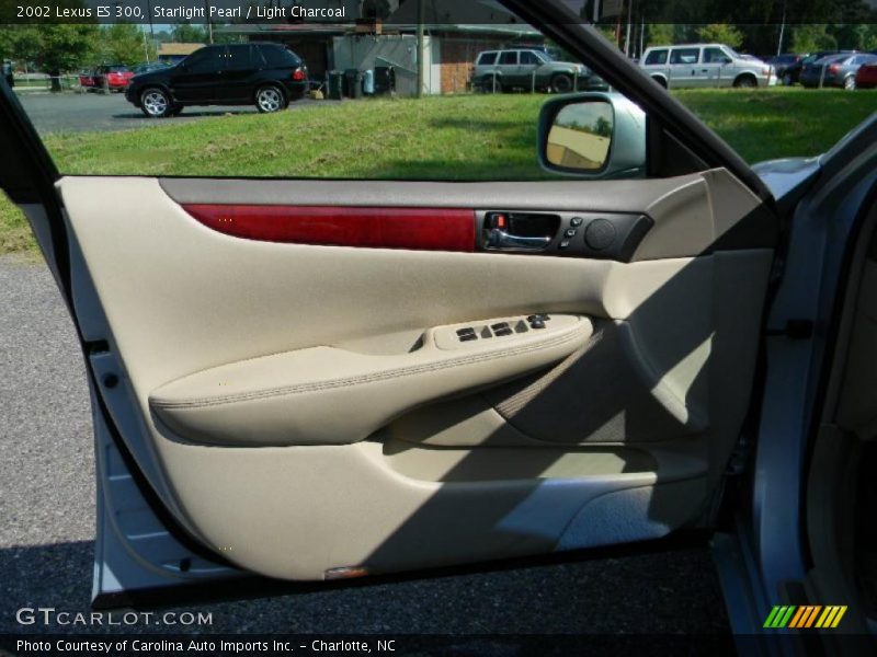 Starlight Pearl / Light Charcoal 2002 Lexus ES 300