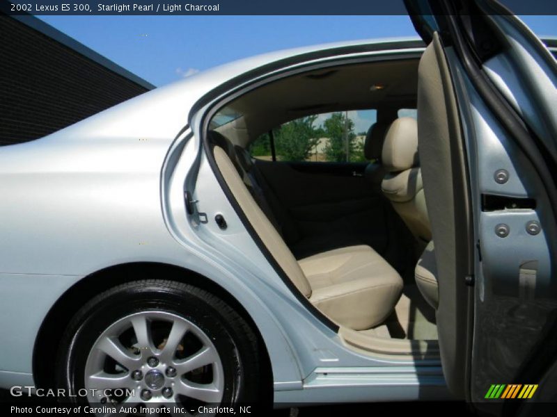 Starlight Pearl / Light Charcoal 2002 Lexus ES 300