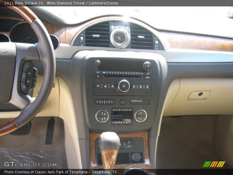 White Diamond Tricoat / Cashmere/Cocoa 2011 Buick Enclave CX