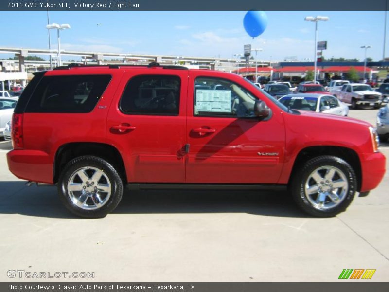 Victory Red / Light Tan 2011 GMC Yukon SLT