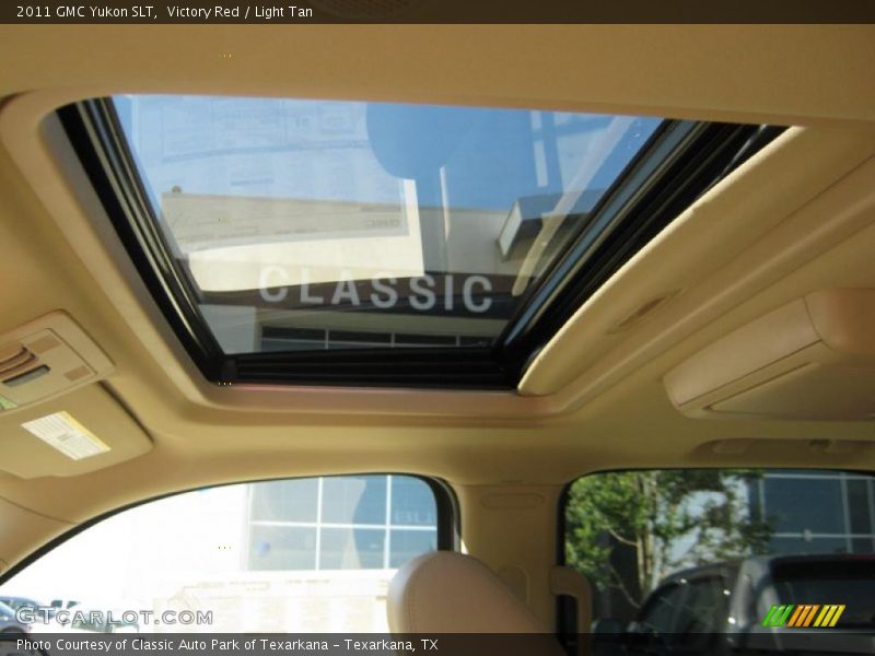 Victory Red / Light Tan 2011 GMC Yukon SLT