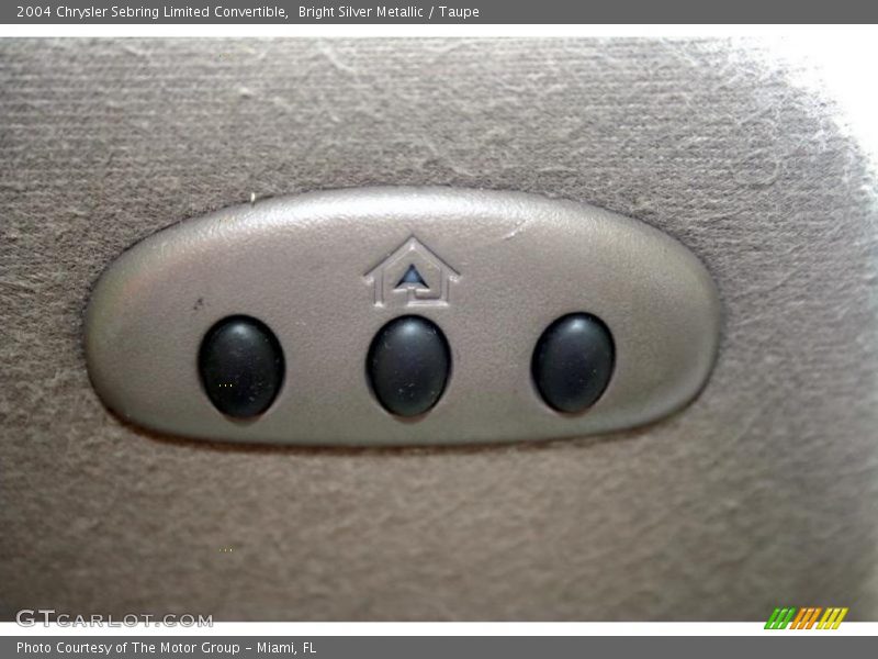 Bright Silver Metallic / Taupe 2004 Chrysler Sebring Limited Convertible
