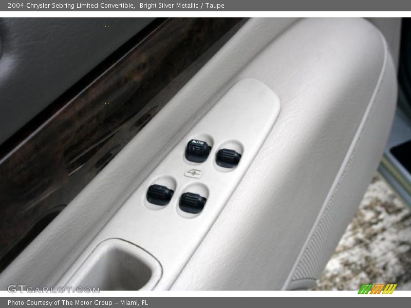 Bright Silver Metallic / Taupe 2004 Chrysler Sebring Limited Convertible