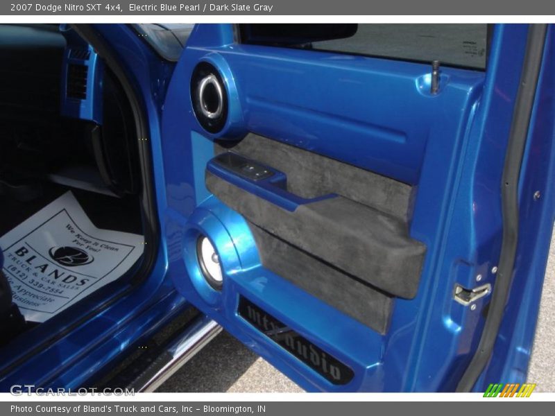 Electric Blue Pearl / Dark Slate Gray 2007 Dodge Nitro SXT 4x4
