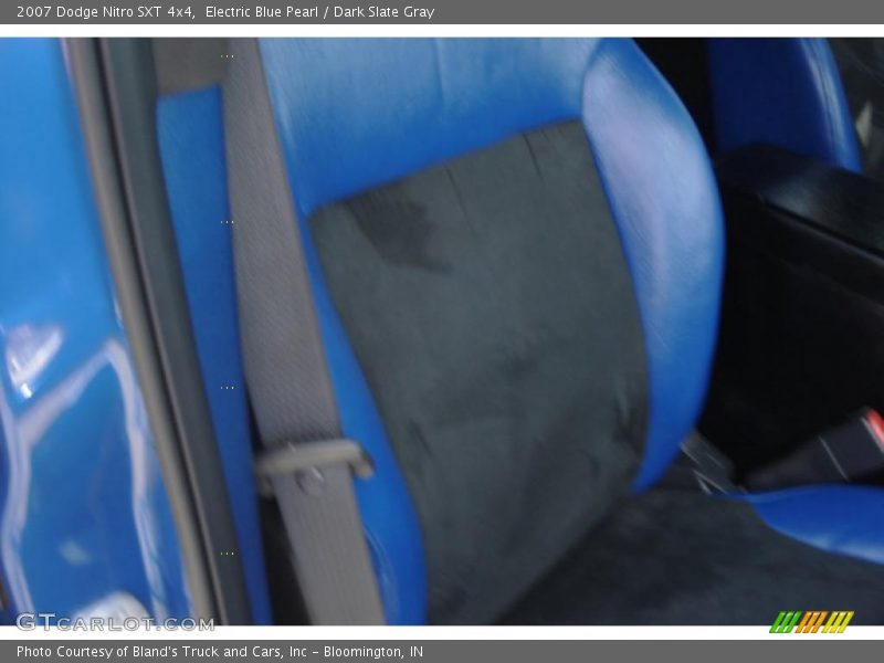 Electric Blue Pearl / Dark Slate Gray 2007 Dodge Nitro SXT 4x4