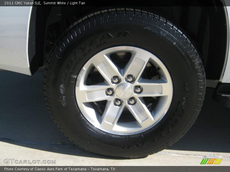 Summit White / Light Tan 2011 GMC Yukon SLE