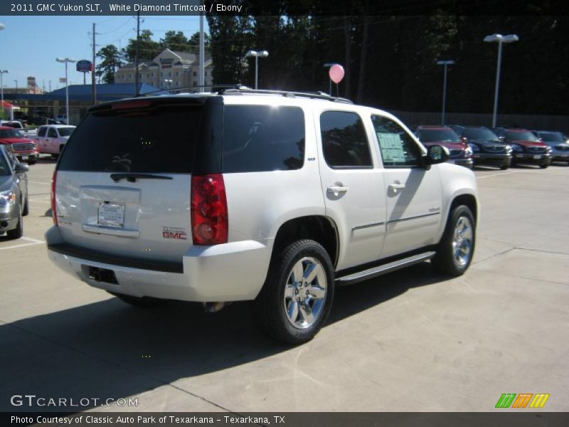 White Diamond Tintcoat / Ebony 2011 GMC Yukon SLT