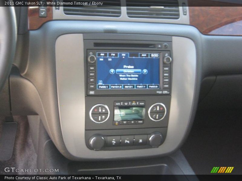 White Diamond Tintcoat / Ebony 2011 GMC Yukon SLT