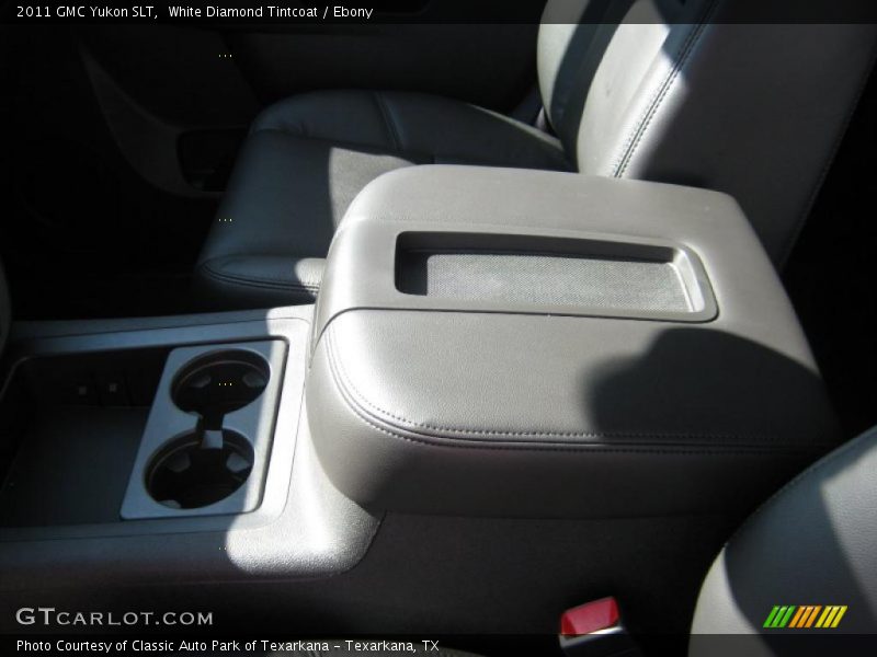 White Diamond Tintcoat / Ebony 2011 GMC Yukon SLT