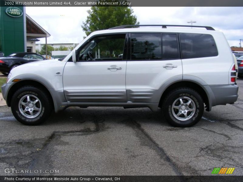 Glacier White Pearlescent / Gray 2002 Mitsubishi Montero Limited 4x4