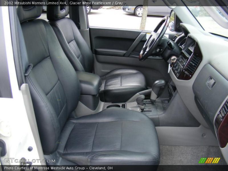 Glacier White Pearlescent / Gray 2002 Mitsubishi Montero Limited 4x4