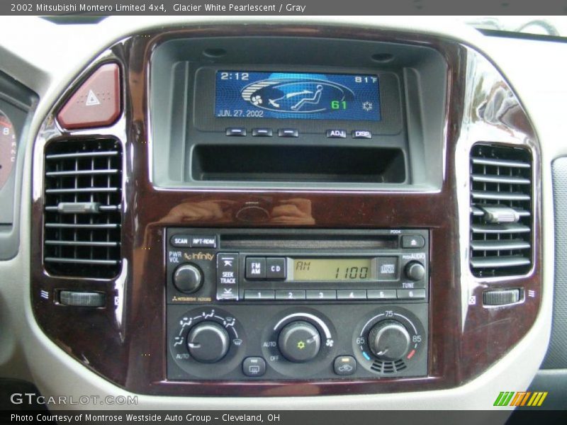 Glacier White Pearlescent / Gray 2002 Mitsubishi Montero Limited 4x4