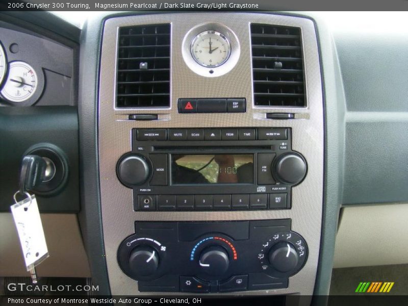 Magnesium Pearlcoat / Dark Slate Gray/Light Graystone 2006 Chrysler 300 Touring