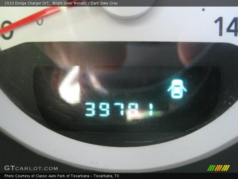 Bright Silver Metallic / Dark Slate Gray 2010 Dodge Charger SXT