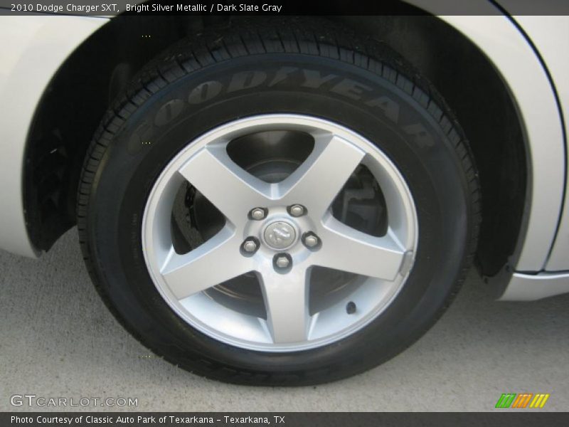 Bright Silver Metallic / Dark Slate Gray 2010 Dodge Charger SXT