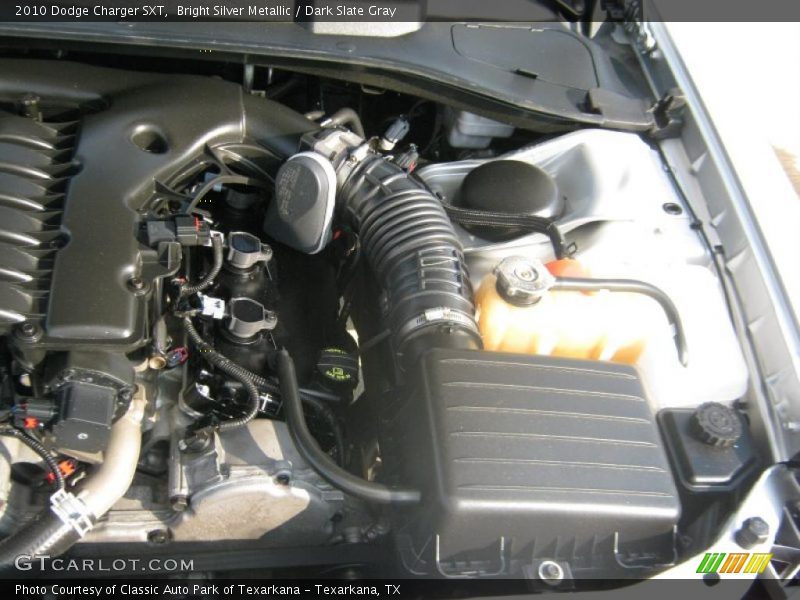 Bright Silver Metallic / Dark Slate Gray 2010 Dodge Charger SXT