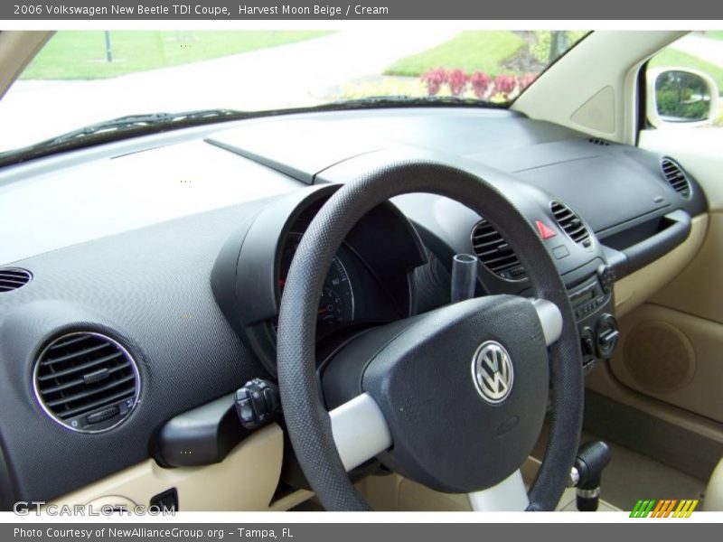 Harvest Moon Beige / Cream 2006 Volkswagen New Beetle TDI Coupe