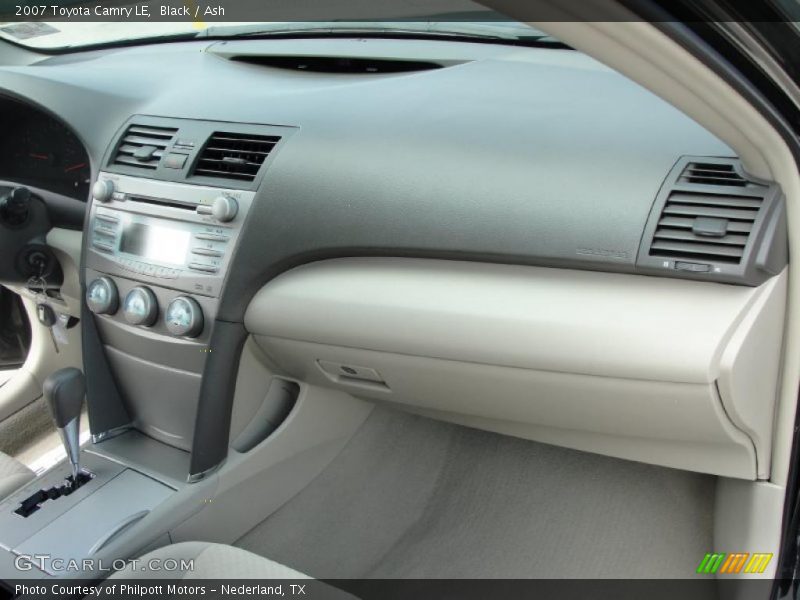 Black / Ash 2007 Toyota Camry LE