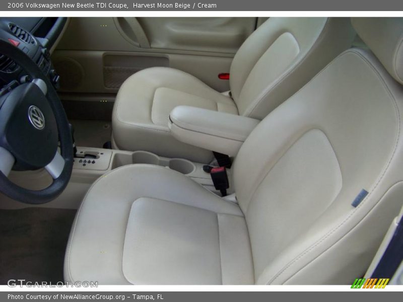 Harvest Moon Beige / Cream 2006 Volkswagen New Beetle TDI Coupe