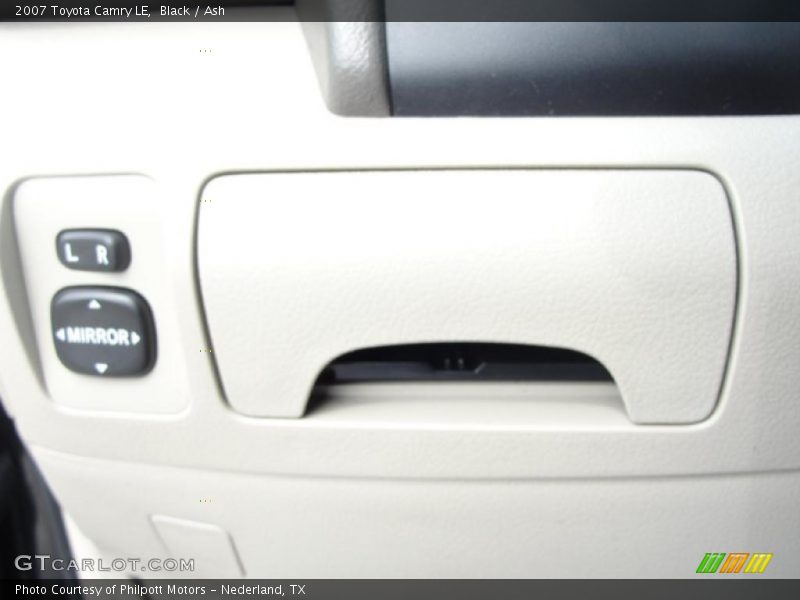 Black / Ash 2007 Toyota Camry LE