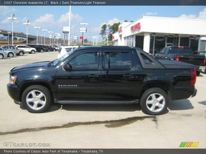 Black / Dark Titanium/Light Titanium 2007 Chevrolet Avalanche LT