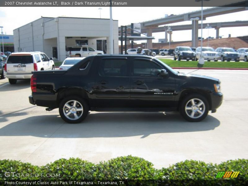 Black / Dark Titanium/Light Titanium 2007 Chevrolet Avalanche LT