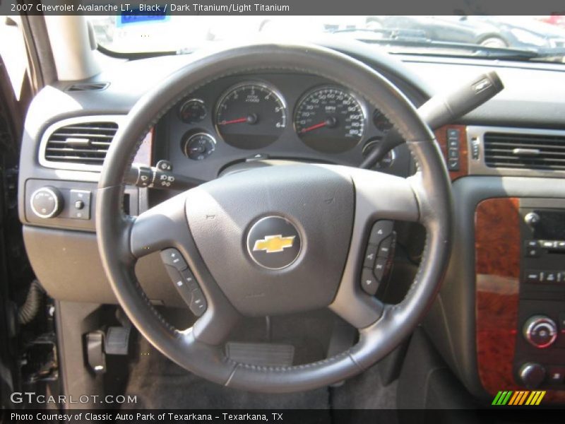 Black / Dark Titanium/Light Titanium 2007 Chevrolet Avalanche LT