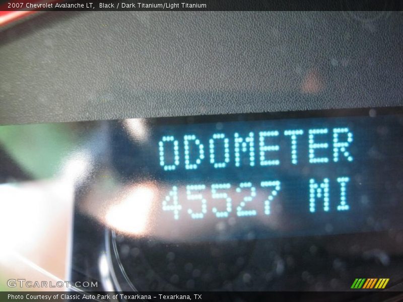 Black / Dark Titanium/Light Titanium 2007 Chevrolet Avalanche LT