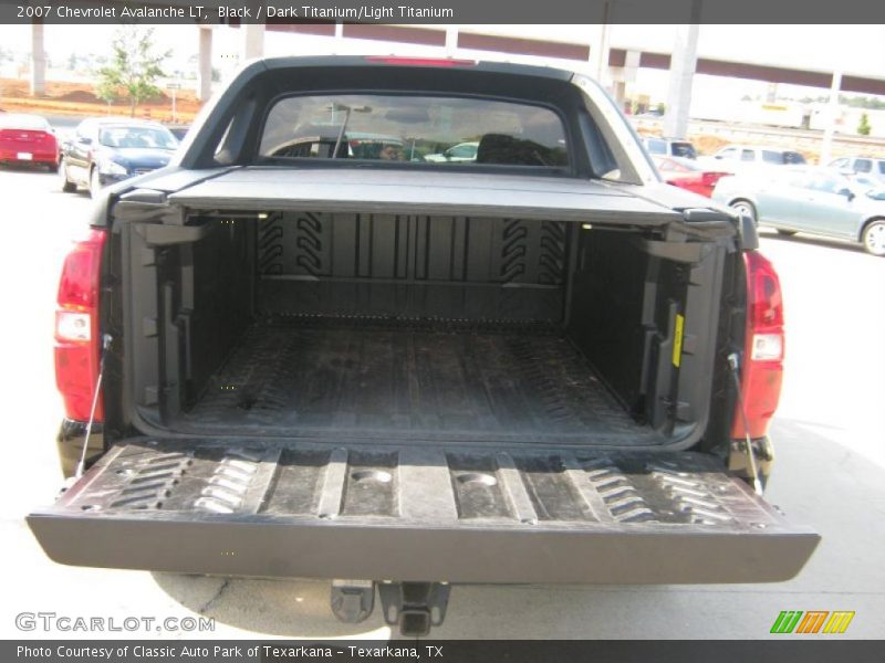 Black / Dark Titanium/Light Titanium 2007 Chevrolet Avalanche LT