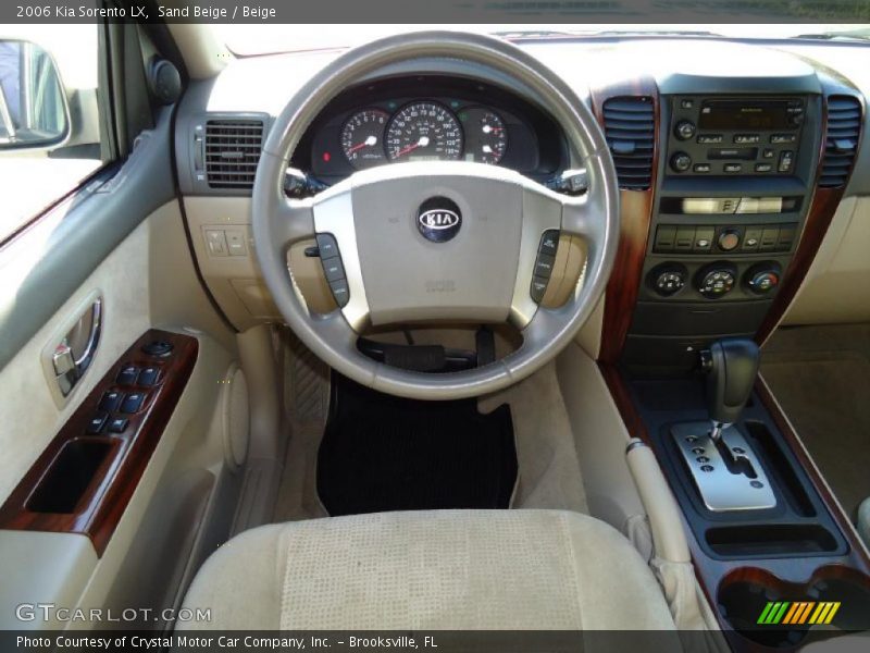 Sand Beige / Beige 2006 Kia Sorento LX