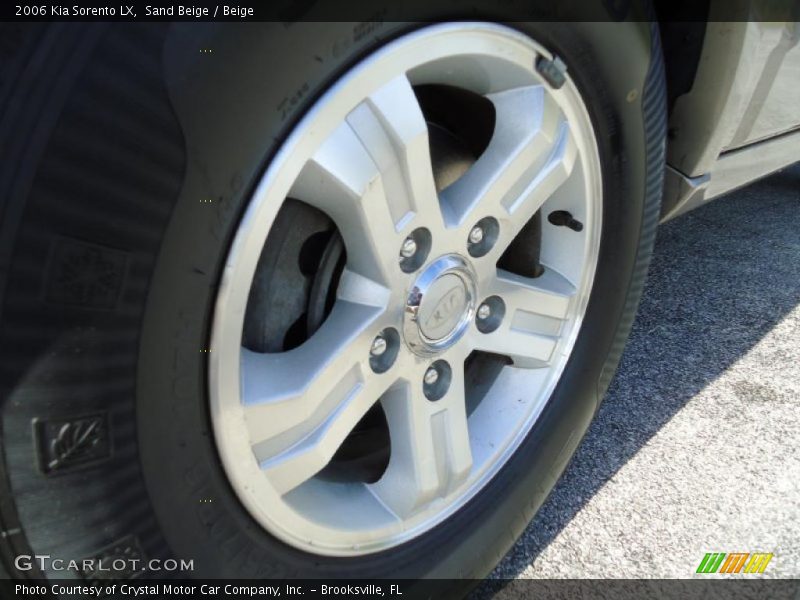 Sand Beige / Beige 2006 Kia Sorento LX