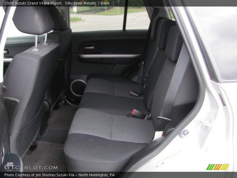 Silky Silver Metallic / Black 2006 Suzuki Grand Vitara XSport
