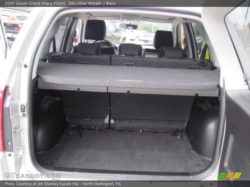 Silky Silver Metallic / Black 2006 Suzuki Grand Vitara XSport