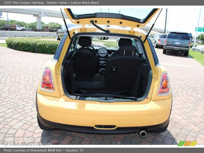 Mellow Yellow / Carbon Black/Black 2007 Mini Cooper Hardtop