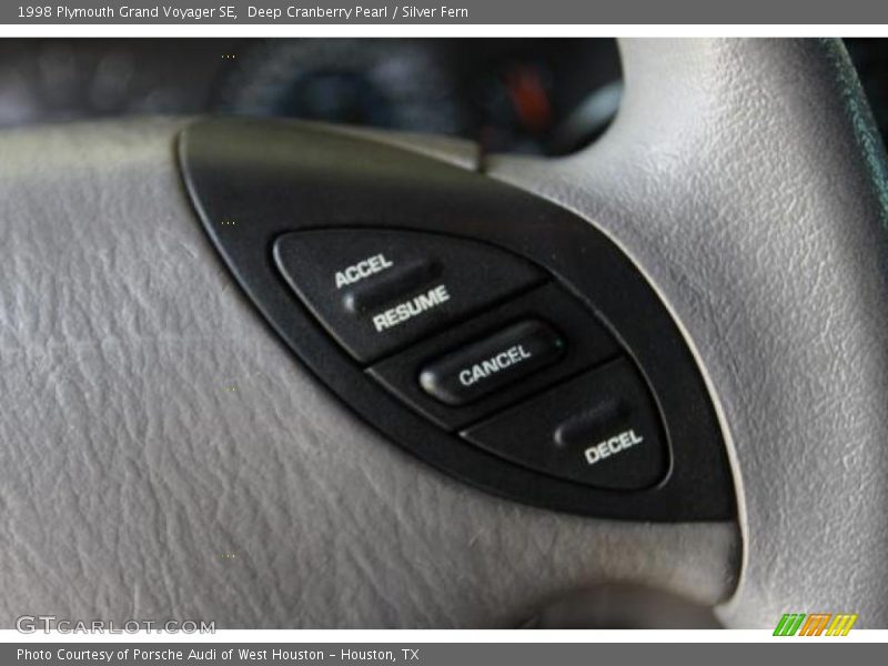 Deep Cranberry Pearl / Silver Fern 1998 Plymouth Grand Voyager SE