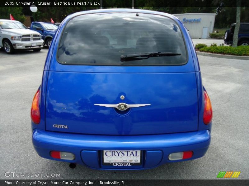 Electric Blue Pearl / Black 2005 Chrysler PT Cruiser