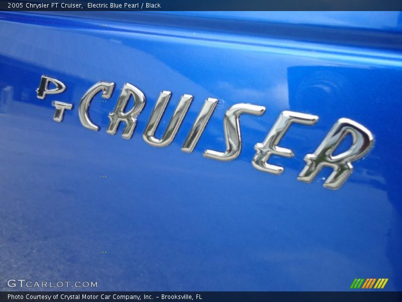 Electric Blue Pearl / Black 2005 Chrysler PT Cruiser