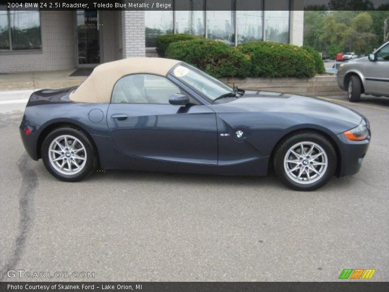 Toledo Blue Metallic / Beige 2004 BMW Z4 2.5i Roadster